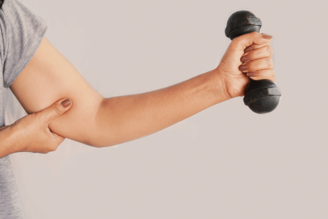 How many kg dumbbells for ladies to lose arm fat?